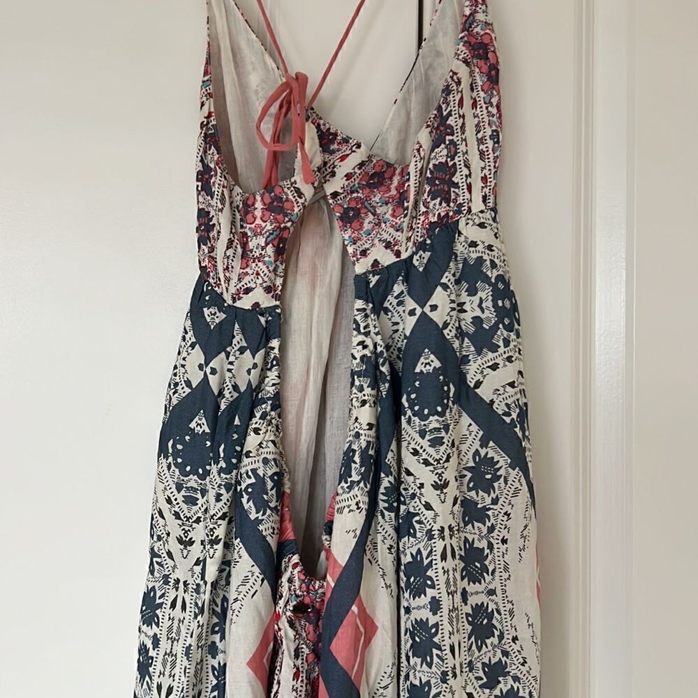 ONEIL Maxi Dress - Picture 6 of 9